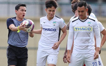 Lộ diện mục tiêu "khủng" của Kiatisak với đội bóng bầu Đức