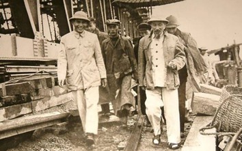 Lời Bác dạy ngày này năm xưa: “GTVT là mạch máu của tổ chức...”