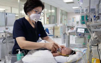 Thương tâm, trẻ 2 ngày tuổi ở Nam Định cấp cứu vì ngộ độc sái thuốc phiện