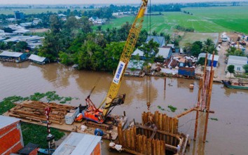 Kênh Tháp Mười và Rạch Giá Hà Tiên hạn chế giao thông để thi công cầu vượt