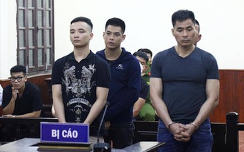 Vụ tự ý bắt giữ "cát tặc": Tổng cộng 35 năm tù cho 4 bị cáo