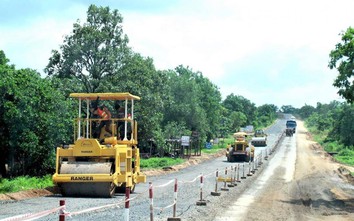 Bộ trưởng Nguyễn Văn Thể chỉ đạo sớm hoàn thành dự án đường Hồ Chí Minh