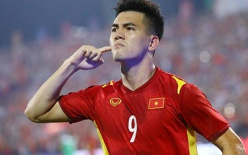 Tuyển Việt Nam thua Thái Lan nhưng cầu thủ này vẫn đi vào lịch sử