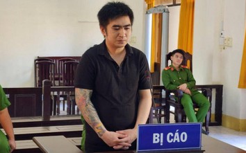 Thanh niên dùng súng cướp taxi trên cao tốc Lộ Tẻ - Rạch Sỏi bị 16 năm tù