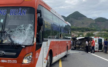Xe khách tông xe rước dâu, 1 người chết: Xe giường nằm lấn làn, vượt ẩu