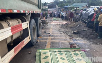 Vụ TNGT ở Gia Lai: Kinh hoàng khoảnh khắc 3 người trong gia đình tử vong