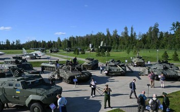 Nga trưng bày vũ khí phương Tây thu được trên chiến trường Ukraine