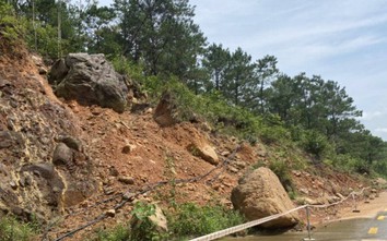 Nguy cơ đá lở, đất sạt ở đường nối di tích Ngọa Vân - Yên Tử
