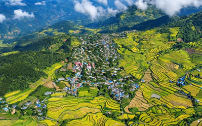 Ruộng bậc thang Tả Lèng khoe sắc vàng giữa núi rừng Lai Châu