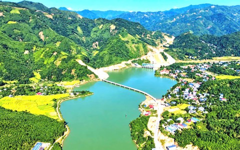 Toàn cảnh tuyến đường hơn 1.300 tỷ đồng ở Lào Cai, mở lối giao thương vùng cao