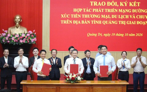 Quảng Trị: Ký kết hợp tác phát triển mạng lưới đường bay, xúc tiến thương mại và du lịch