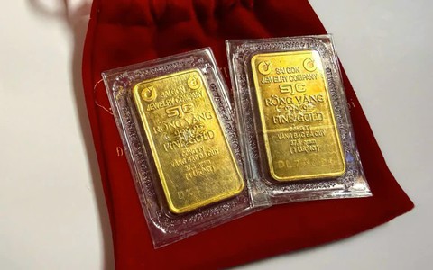 Giá vàng trong nước giảm nửa triệu đồng/lượng