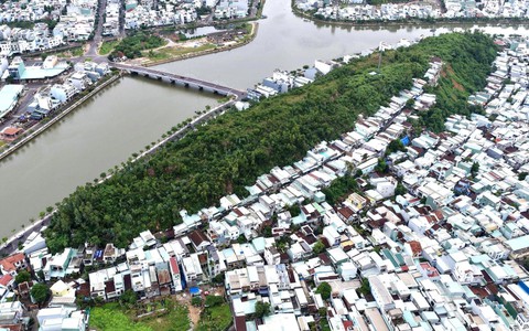 Gia Lai: Ưu tiên di dời dân, nghiên cứu phương án xử lý núi Một