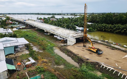 Thứ trưởng Phạm Minh Hà kiểm tra tiến độ dự án đường Hồ Chí Minh qua An Giang