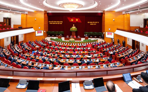 Thông cáo báo chí ngày làm việc thứ nhất Hội nghị Trung ương 4 khóa XIV
