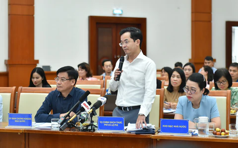 Bộ Tài chính thông tin đánh thuế 0,2% với đất bỏ hoang