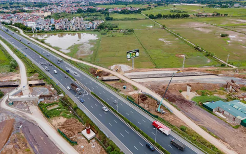 Vành đai 4 qua Hà Nội trước giờ G: 15km đường song hành sẵn sàng thông xe