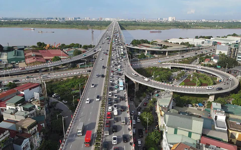 Bộ Xây dựng định hướng phát triển vận tải xanh, thông minh đến năm 2050