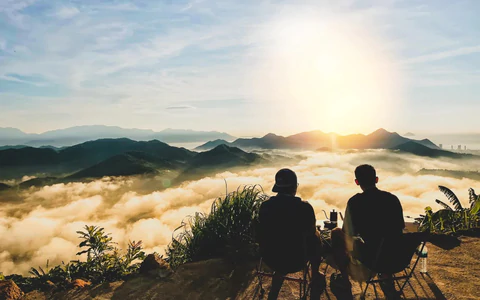 Săn mây Nha Trang, ngắm biển mây hiếm có giữa phố biển