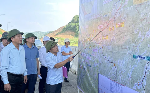 Bộ trưởng Trần Hồng Minh kiểm tra tiến độ thực hiện dự án cao tốc Tuyên Quang - Hà Giang