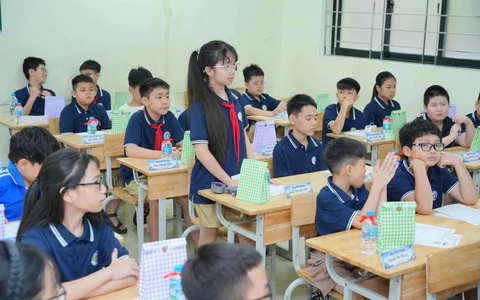 Trường học sau sáp nhập vận hành ra sao?