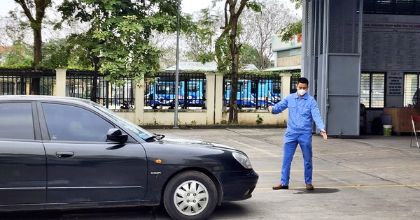 Nhờ đặt lịch hẹn kiểm định trực tuyến đ&atilde; gi&uacute;p người d&acirc;n tiết kiệm thời gian chờ đợi, tạo thuận lợi cho trung t&acirc;m đăng kiểm sắp xếp nh&acirc;n lực, thiết bị phục vụ hiệu quả.