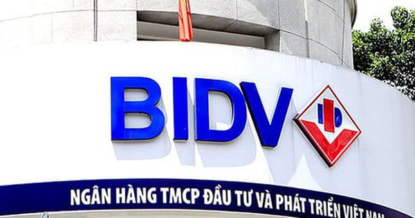 Chuy&ecirc;n gia cho rằng, cần đề nghị cơ quan ph&aacute;p luật v&agrave;o cuộc l&agrave;m r&otilde; đ&uacute;ng sai trong việc BIDV cấn nợ từ Quỹ b&igrave;nh ổn xăng dầu.