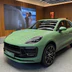 Cận cảnh hai chiếc Porsche Macan độc bản tại Hà Nội