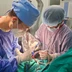 Cấp cứu khẩn cho bé trai 11 tuổi bị dao bầu cắm vào đầu