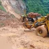 Thông xe các điểm sạt lở gây ách tắc trên đường Hồ Chí Minh qua Quảng Trị