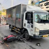 Hai xe máy va chạm, người đàn ông ngã ra đường bị xe tải cán tử vong