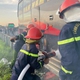 Tai nạn giao thông 25/5: Xe khách bốc cháy trên cao tốc, 33 hành khách thoát nạn