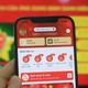 Bất động sản 11/8: Người dân một số nơi đã có thể tra cứu sổ đỏ trên VneID