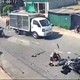 Tai nạn giao thông 18/8: Xe bán tải hất văng xe máy đang qua đường, 2 người nhập viện