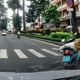 Taxi bất ngờ vượt phải húc bay xe máy đang qua đường